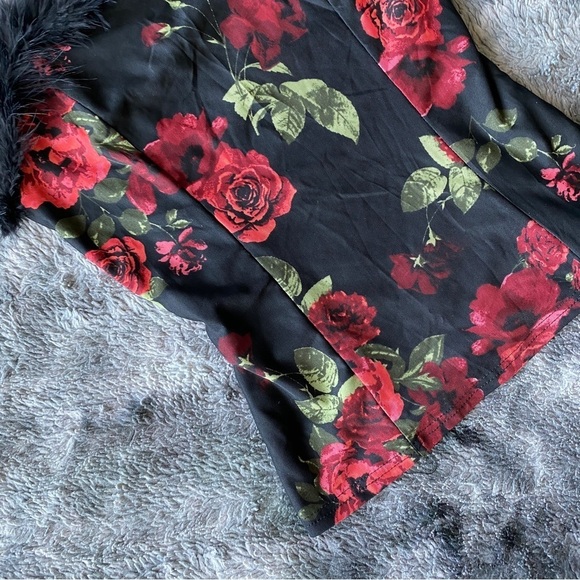 Ember Fallen Rose Marabou Feather Top - Picture 10 of 11